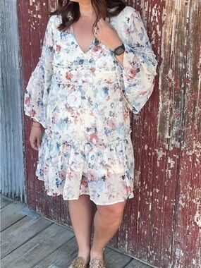 Sweet Lemon mini dress / baby doll floral bell sleeves Medium EUC